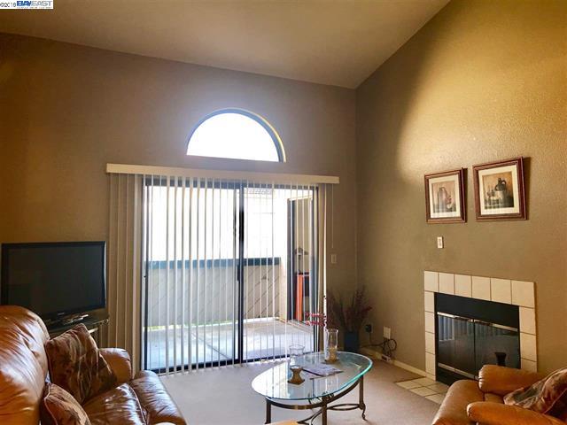 1256 Stanhope Lane, Hayward