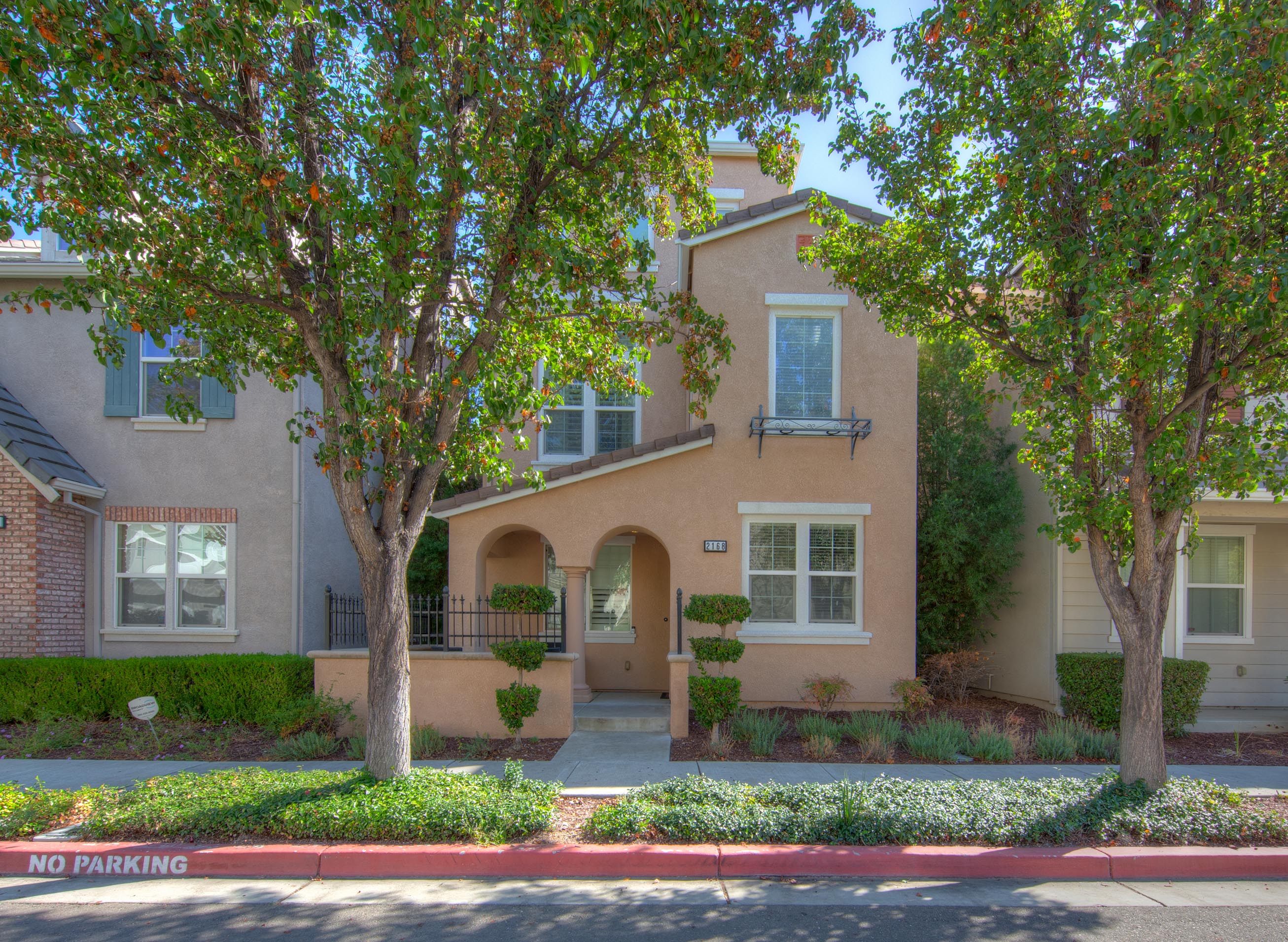 2168 Wellington Dr, Tracy